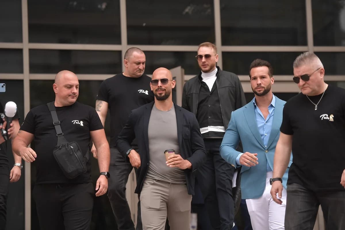 Frații Tate vor să se mute la Cluj și au pus ochii pe Hotelul Continental. Primăria poate bloca tranzacția
