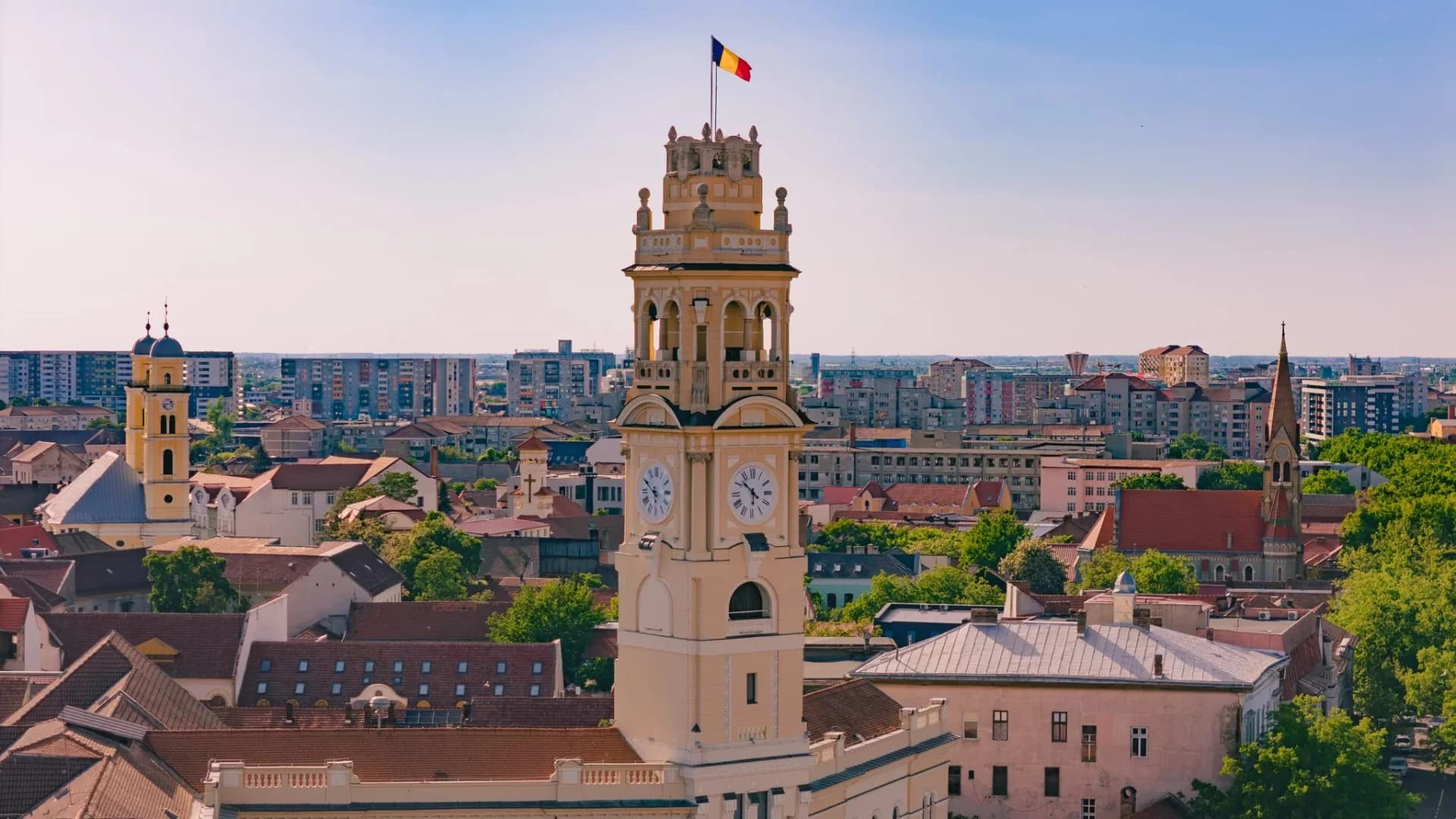 „Marșul lui Iancu” a tăcut în centrul Oradei. Ce se întâmplă cu celebrul ceas din Turnul Primăriei